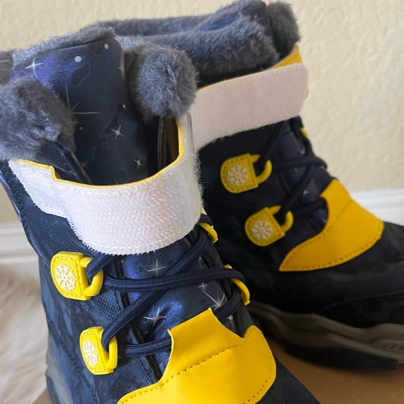 Boys Winter snow Boots dark blue color size 5 5.5 - Picture 5 of 9